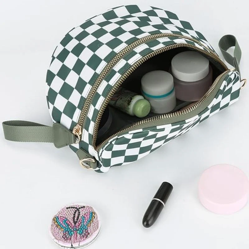 GoFree - The Roomiest Bum Bag (Checkered) - Image 6